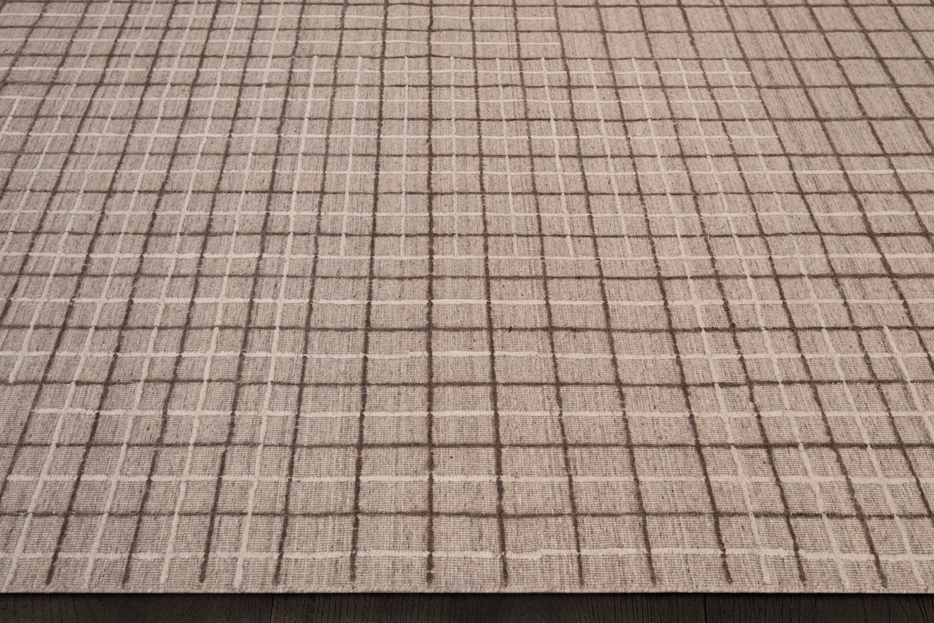 Variegated Grid | Brown / White