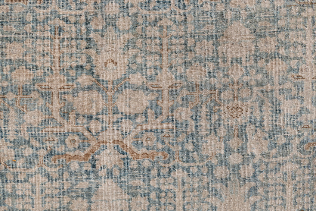 TABRIZ RUG, NORTH WEST PERSIA, 9'7" X 12'2"