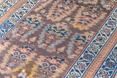 NORTH WEST PERSIAN RUG, NORTH WEST PERSIA, 2'8" X 8'10"