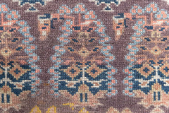 NORTH WEST PERSIAN RUG, NORTH WEST PERSIA, 2'8" X 8'10"