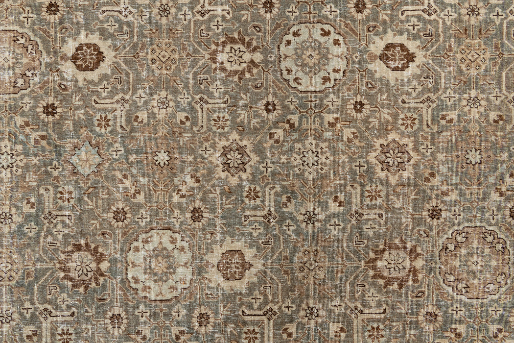 TABRIZ RUG, NORTH WEST PERSIA, 9'3" x 12'2"