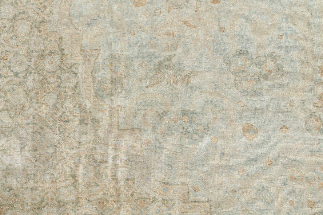 TABRIZ RUG, NORTH WEST PERSIA , 9'5" x 11'11"