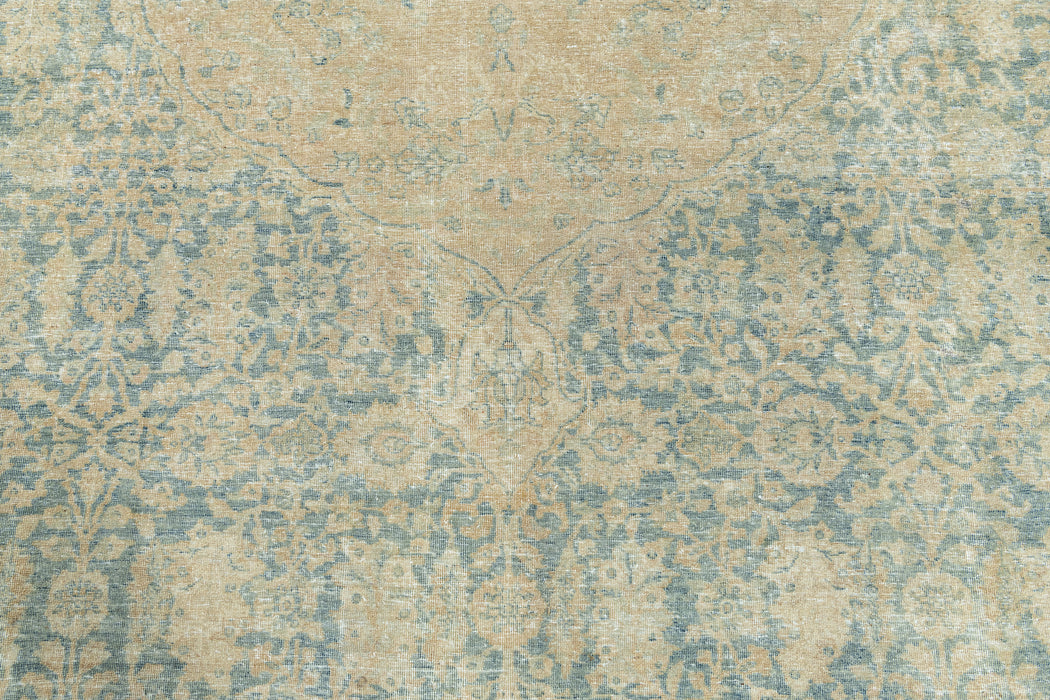 TABRIZ RUG, NORTH WEST PERSIA, 12'4" x 18'2"