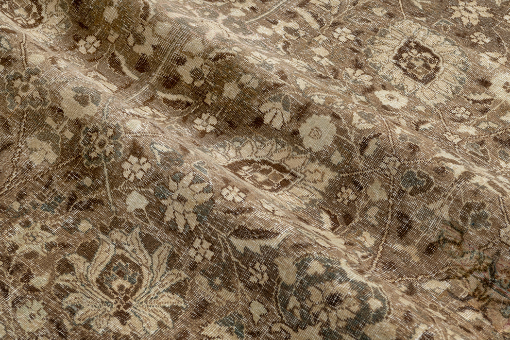 TABRIZ RUG, NORTH WEST PERSIA, 11'4" x 16'6"