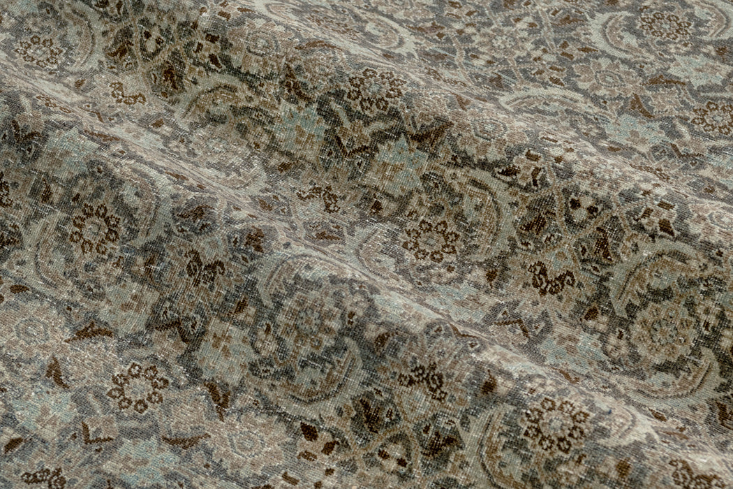 TABRIZ RUG, NORTH WEST PERSIA, 11'1" x 14'2"