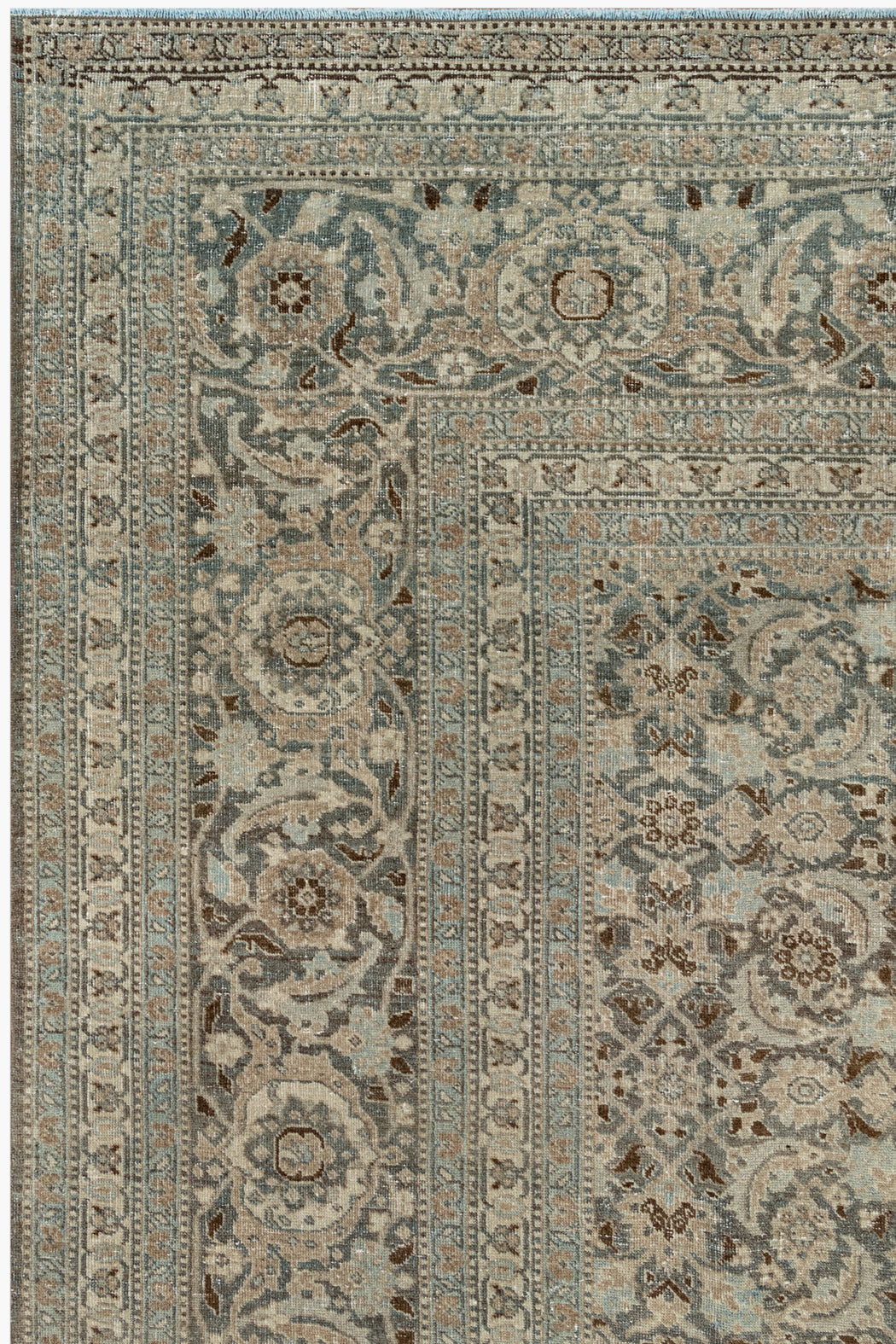 TABRIZ RUG, NORTH WEST PERSIA, 11'1" x 14'2"