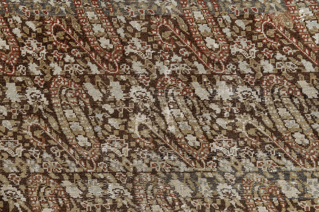 MALAYIR RUG, WEST PERSIA, 5' X 13'8"
