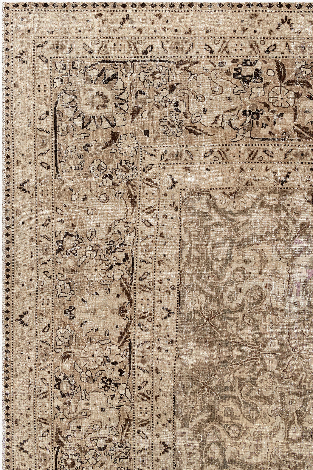 TABRIZ RUG, NORTH WEST PERSIA, 13' X 20'