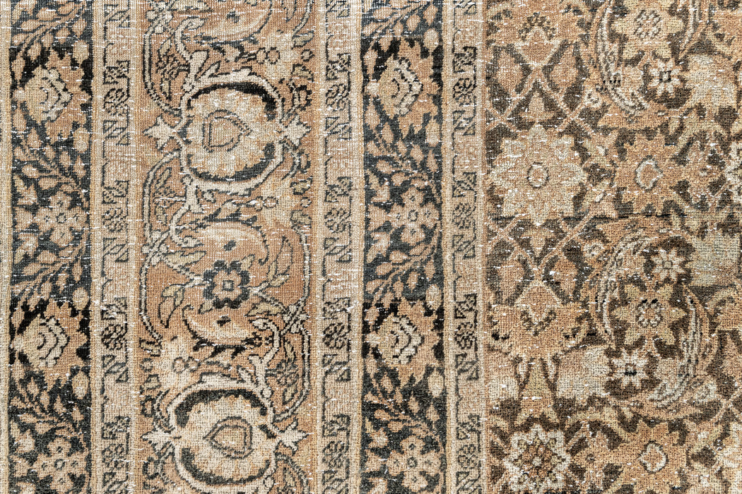 TABRIZ RUG, NORTH WEST PERSIA, 11' X 15'10"