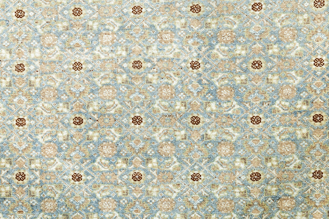 AR31434/230428, TABRIZ RUG, NORTH WEST PERSIA, 11'1" X 13'7"