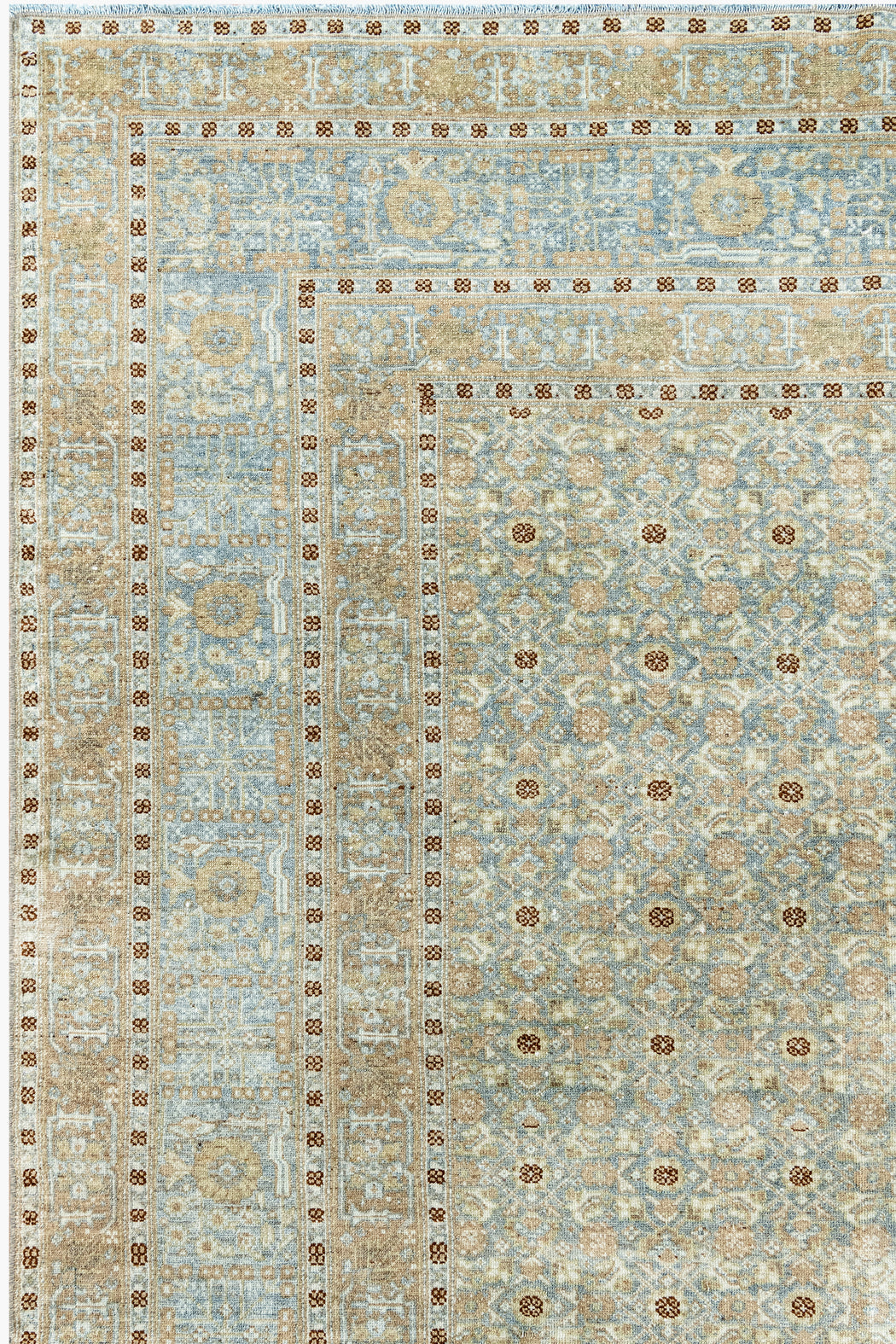 AR31434/230428, TABRIZ RUG, NORTH WEST PERSIA, 11'1" X 13'7"