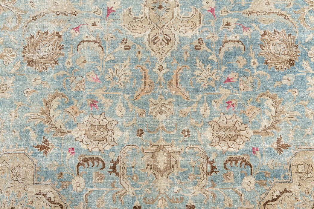 TABRIZ RUG, NORTH WEST PERSIA, 14'4" X 21'