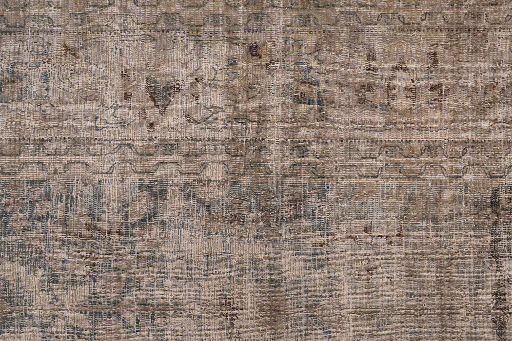 AR31481/10060246, MASHED RUG, NORTH EAST PERSIA, 8' X 11'