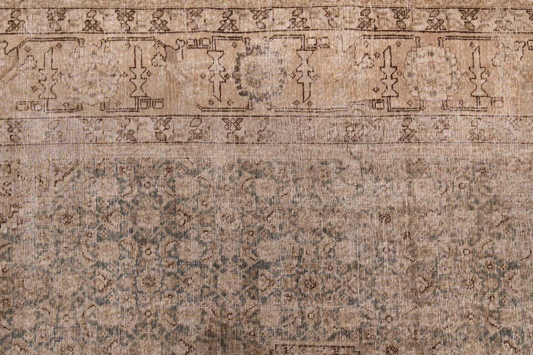 AR31503, TABRIZ RUG, NORTH WEST PERSIA, 7'9"x10'7"