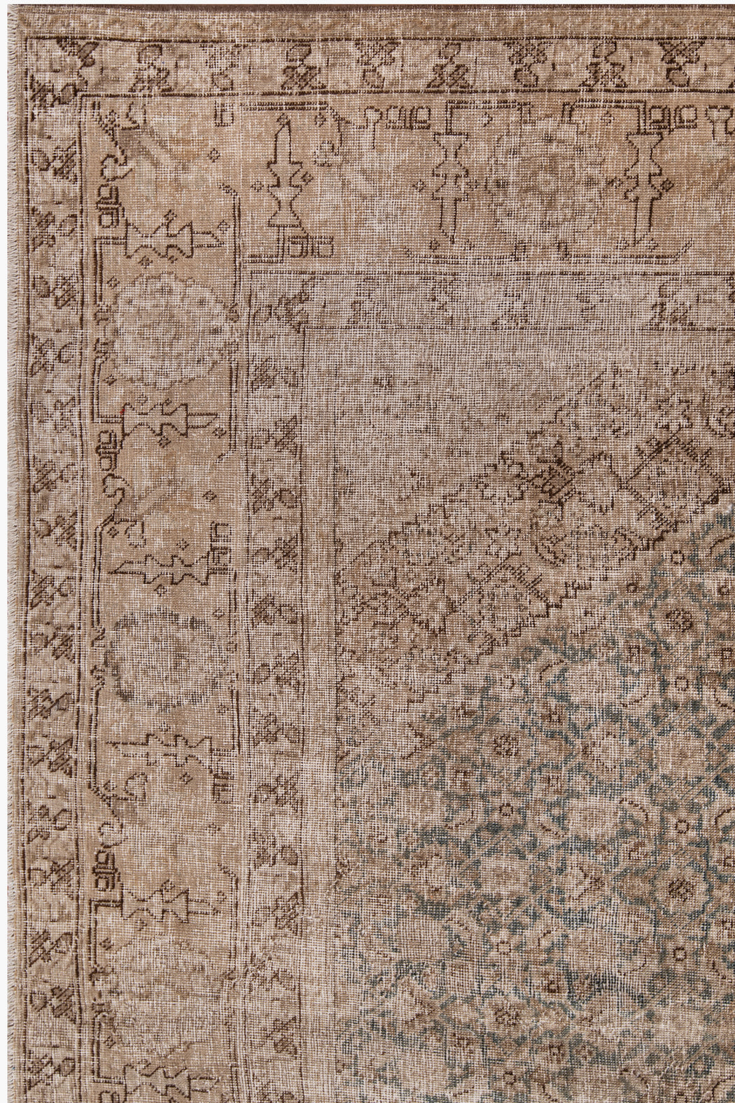 AR31503, TABRIZ RUG, NORTH WEST PERSIA, 7'9"x10'7"