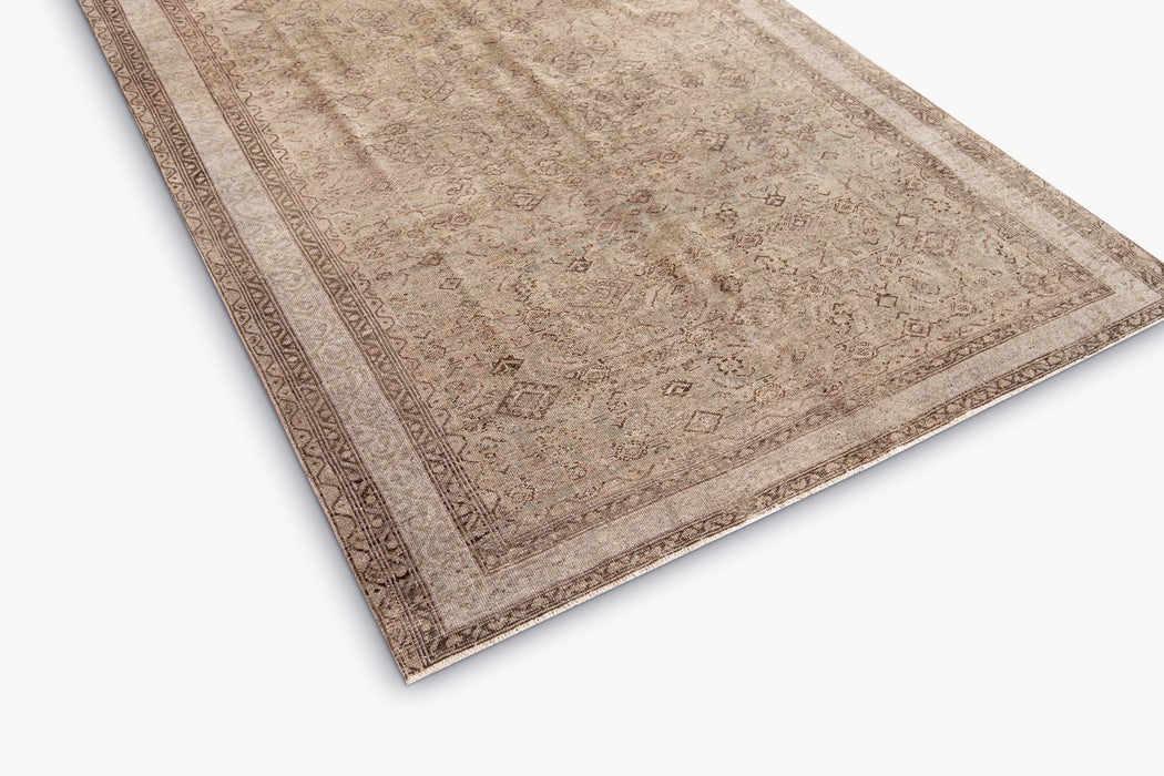 AR31507, TABRIZ RUG, NORTH WEST PERSIA, 6'2"x11"