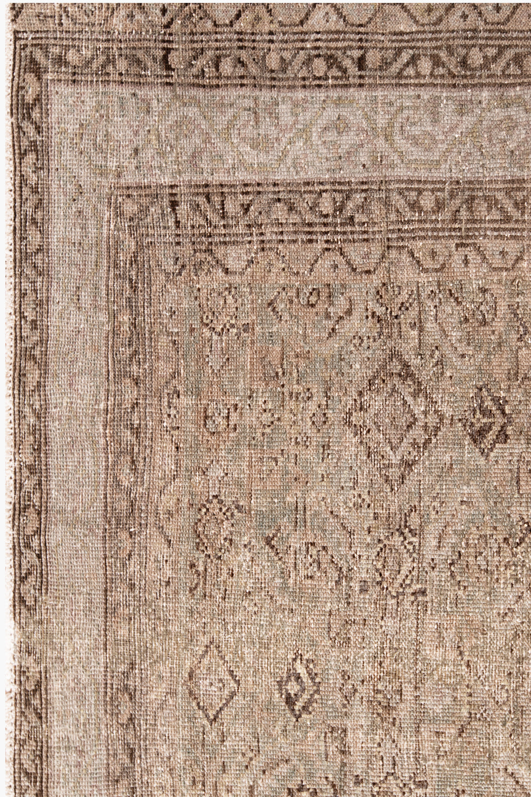AR31507, TABRIZ RUG, NORTH WEST PERSIA, 6'2"x11"