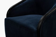 Artemis Grande Black Oak Chair