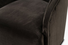 Artemis Grande Chair