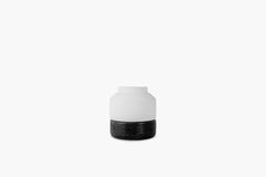 Cotes Vessel - White on Black Sandstone