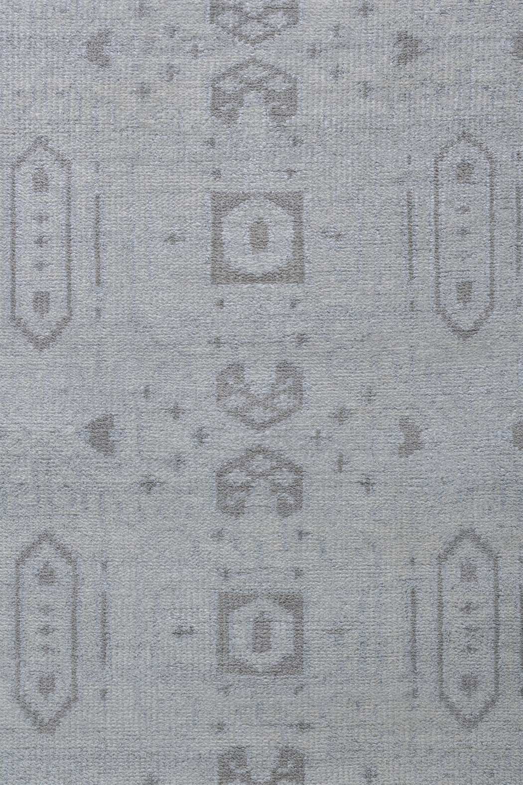 Mariposa Rug – Silver