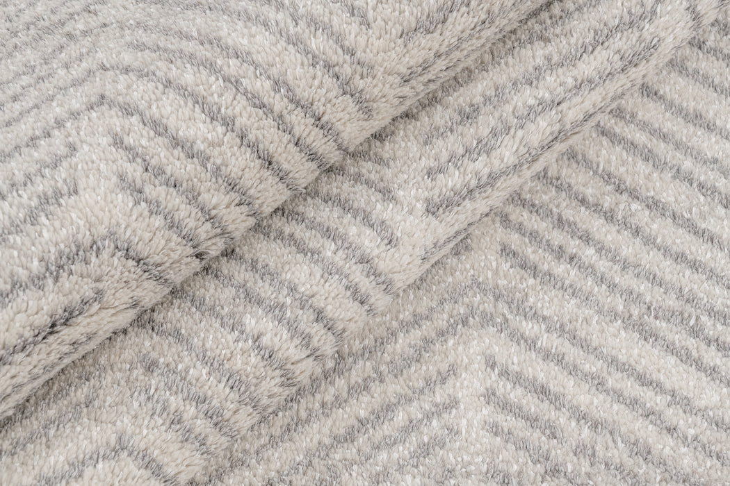 Alia Rug – White / Silver