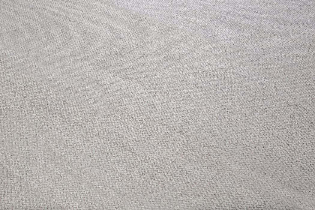 Macra Rug – Silver / Grey