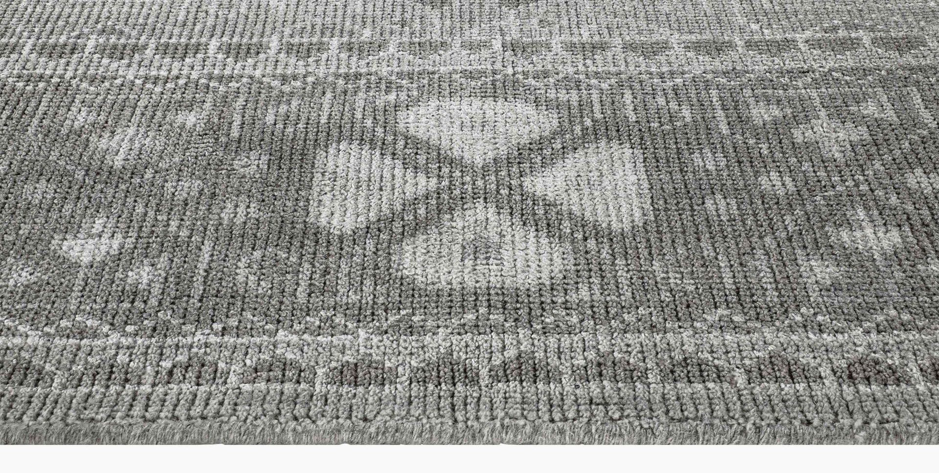 Mariposa Rug – Nickel