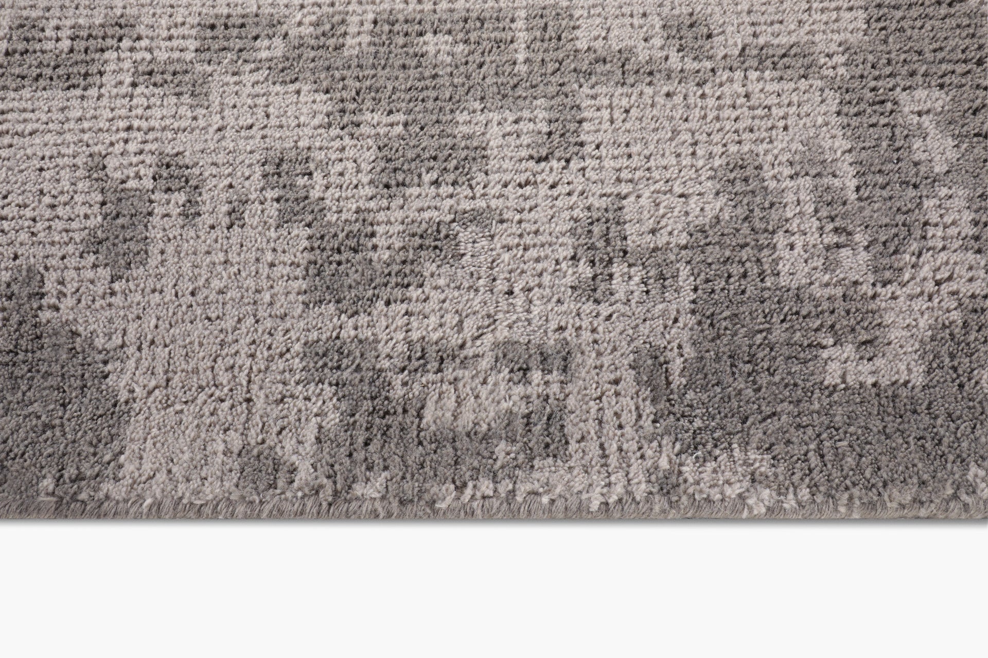 Performance Patine Rug – Carbon / Nickel