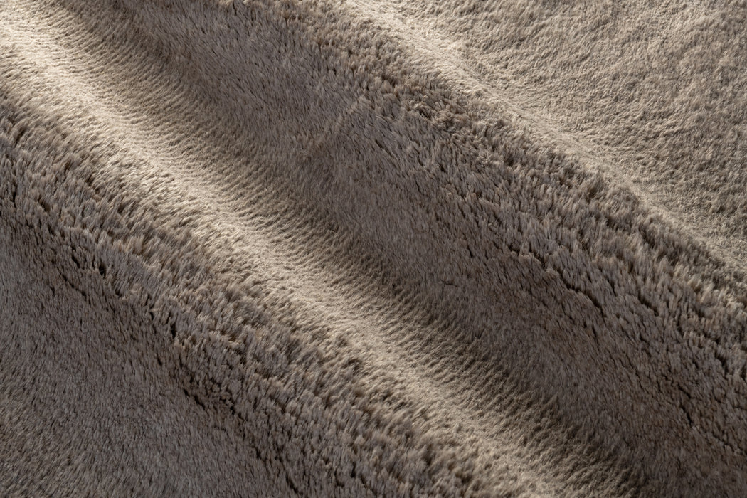 Pelu Rug – Sand