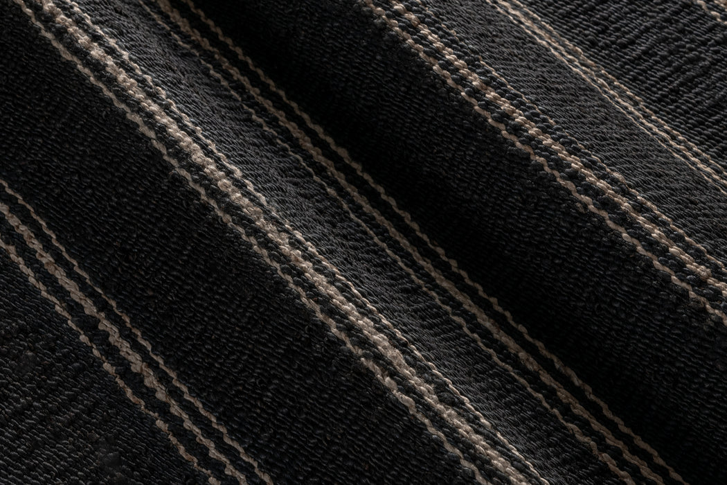 Lenia Rug – Black / Natural