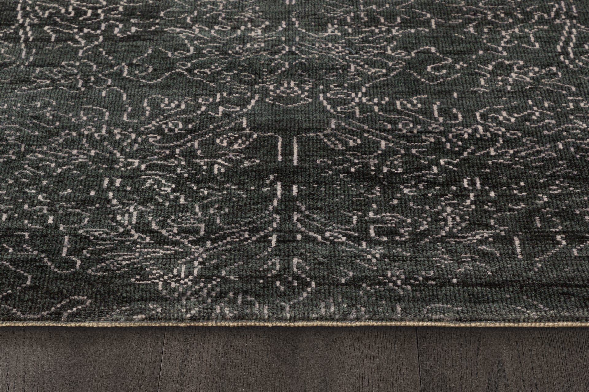 Arbolita Rug – Charcoal Slate