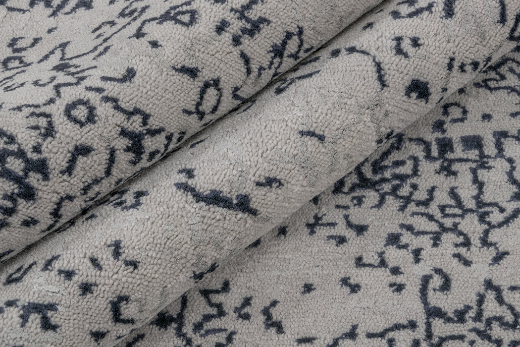 Albero Rug – Silver / Navy