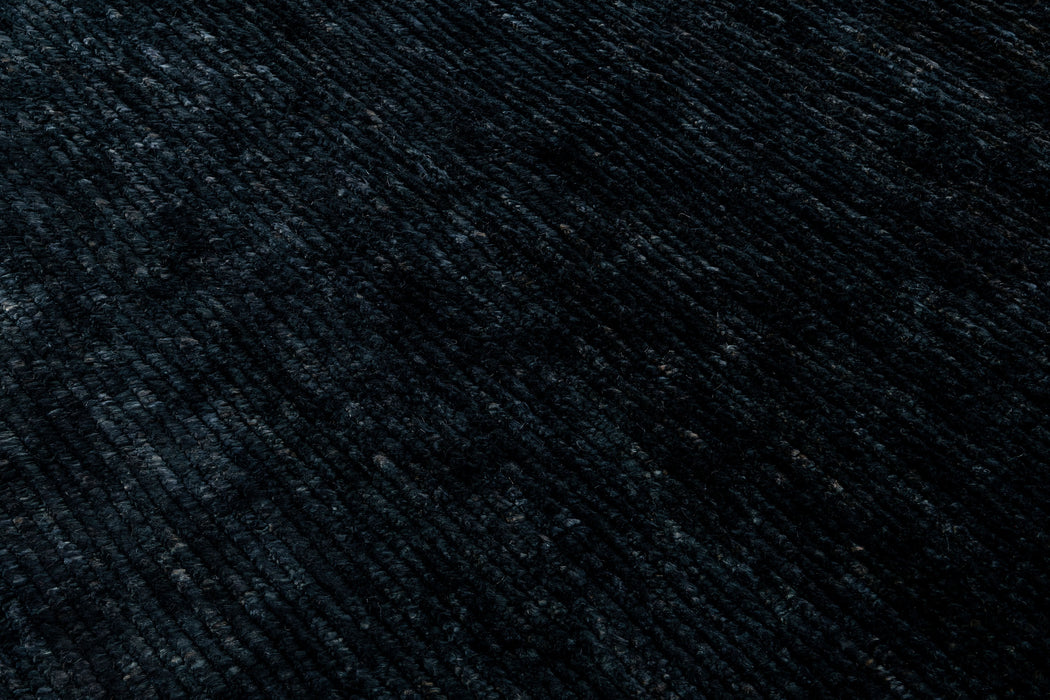 Isa Jute Rug – Black