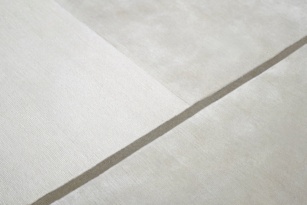 Contour Rug – Ivory