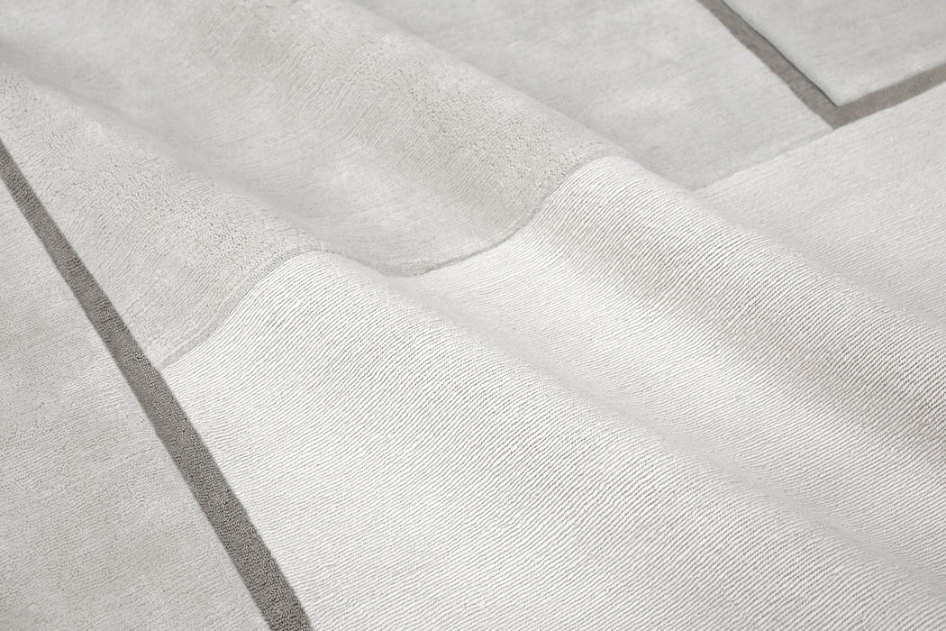 Contour Rug – Ivory