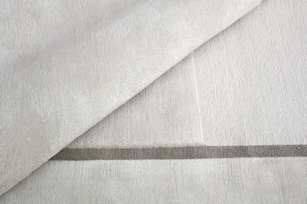 Contour Rug – Ivory