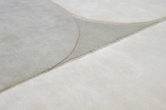 Equipoise Rug – Platinum