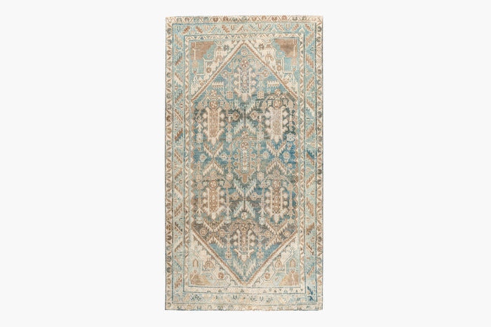 AR30044/15858, MALAYIR RUG, WEST PERSIA, 4'3" X 6'8"