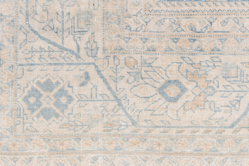 AR30058/16259, TABRIZ RUG, NORTH WEST PERSIA, 8'6" X 12'
