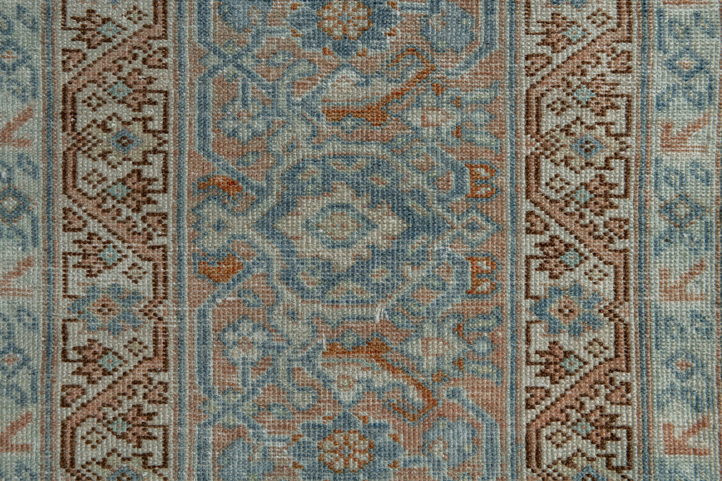 AR30060/16261, TABRIZ RUG, NORTH WEST PERSIA, 8' X 11'4"