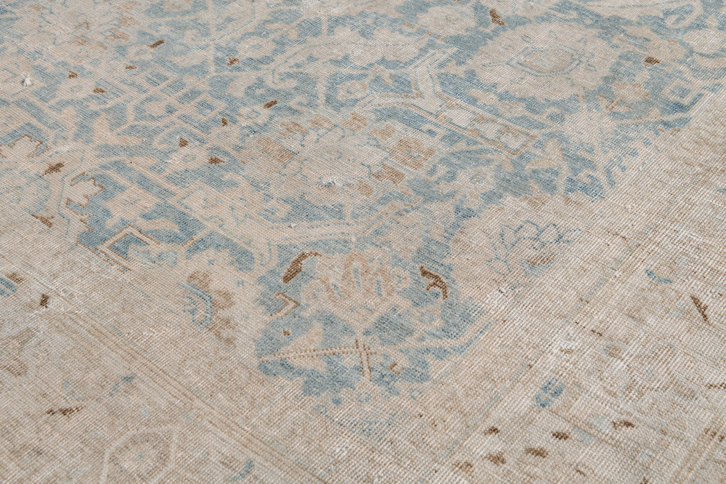 AR30062/16263, TABRIZ RUG, NORTH WEST PERSIA, 4'4" X 6'4"