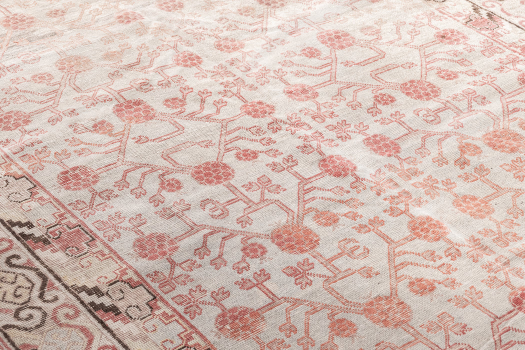 AR30065, KHOTAN RUG, EAST TURKESTAN, 5'11" X 11'1"