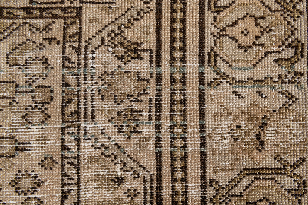 AR30067/14121, MALAYIR RUG, WEST PERSIA, 4'8" X 10'3"