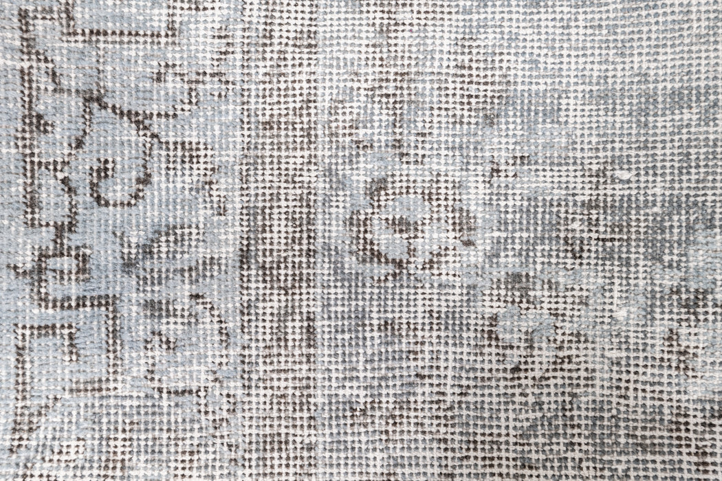 AR30071/MM72465, A VINTAGE ANATOLIAN RUG, ANATOLIA, 5' X 8'8"