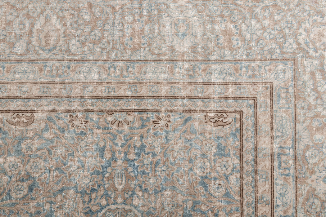 ANTIQUE TABRIZ RUG, AR30079/14987, NORTH WEST PERSIA, 7' 11" x 10' 8"