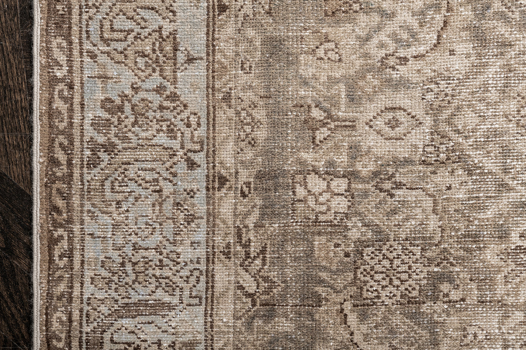 MALAYIR RUG, WEST PERSIA, 3'8" x 16'6"