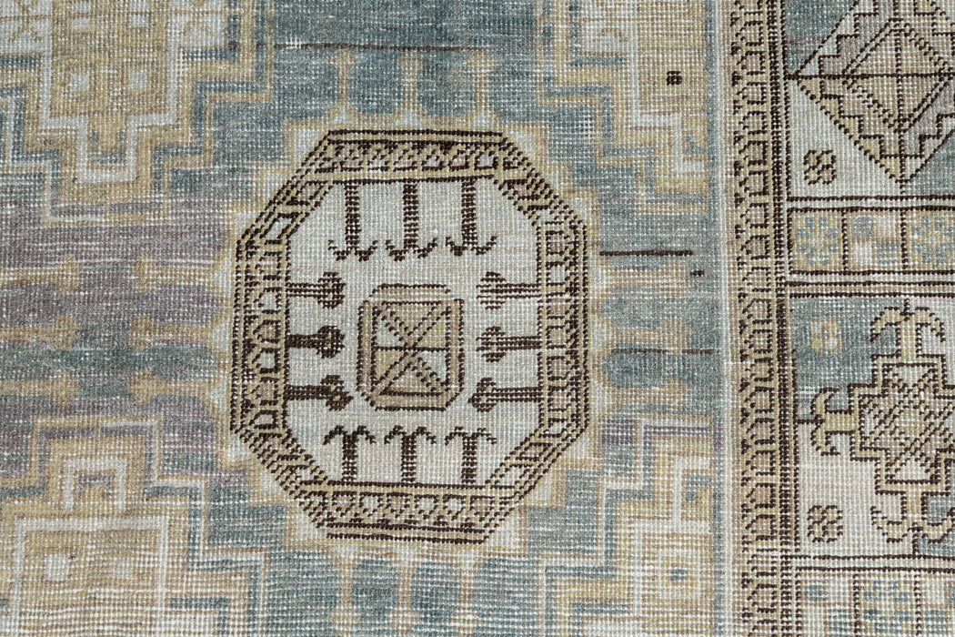 KHOTAN RUG, AR30118/13078, EAST TURKESTAN, 9' X 17'7"