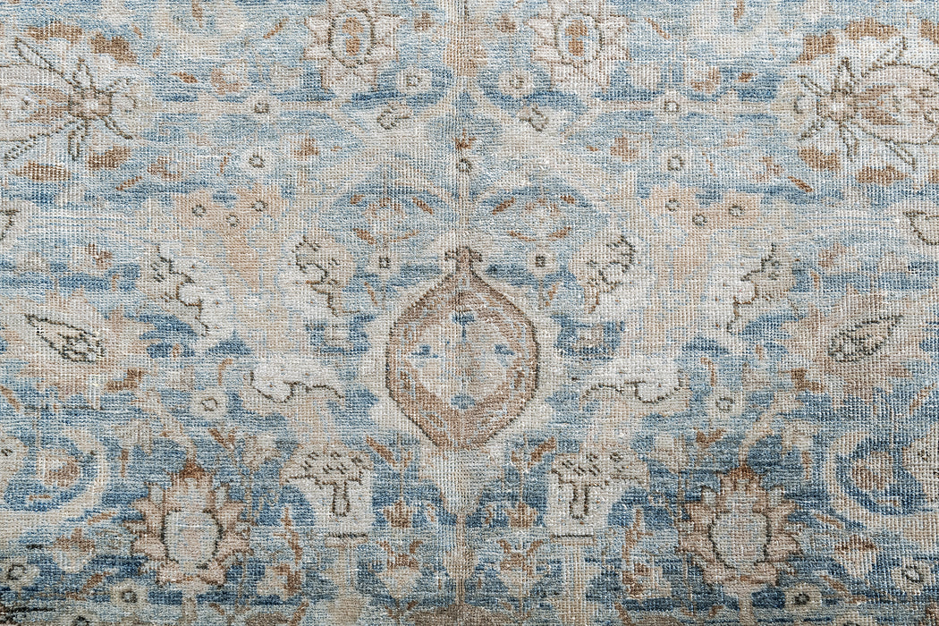 TABRIZ RUG, AR30119/7203, NORTH WEST PERSIA, 7'6" X 10'2"