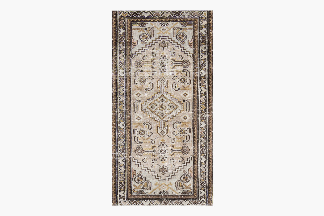 MALAYIR RUG, AR31043/7254, WEST PERSIA, 2'2" X 3'11"